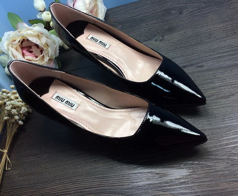 MIUMIU Shallow mouth kitten heel Shoes Women--003